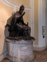 Paolo Sanquirico, statue of Pope Paul V, Basilica of Saint Mary Major in Rome