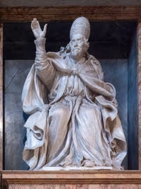 Tombs and funerary monuments in the Basilica of Saint Mary Major in Rome