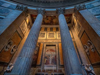 Melozzo da Forli, Annunciation, Seventh Chapel of the Pantheon in Rome, Italy